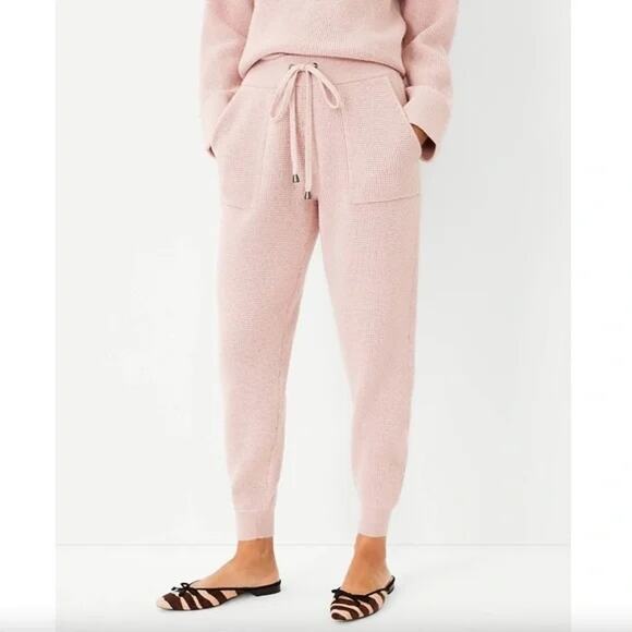 Ann Taylor Joggers M Waffle Knit Sweater Pull On Pants Lounge High Rise Pink NEW - Picture 1 of 12